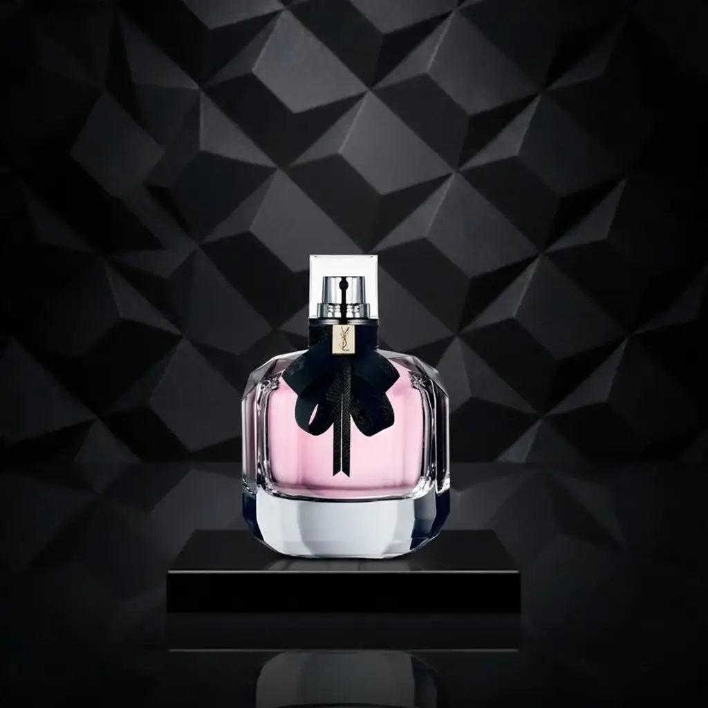 black1-Yves Saint Laurent -Mon Paris